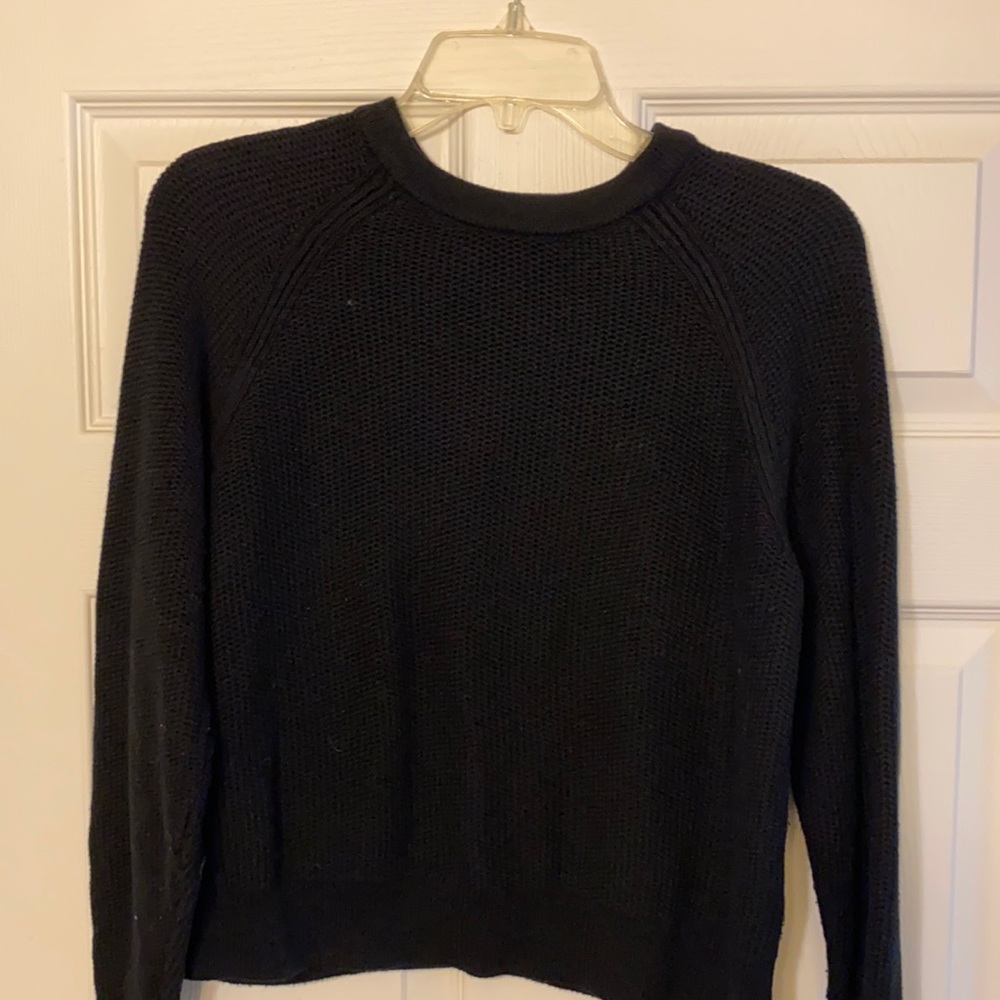 Black cropped sweater